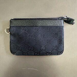 Gucci- GG Canvas change purse